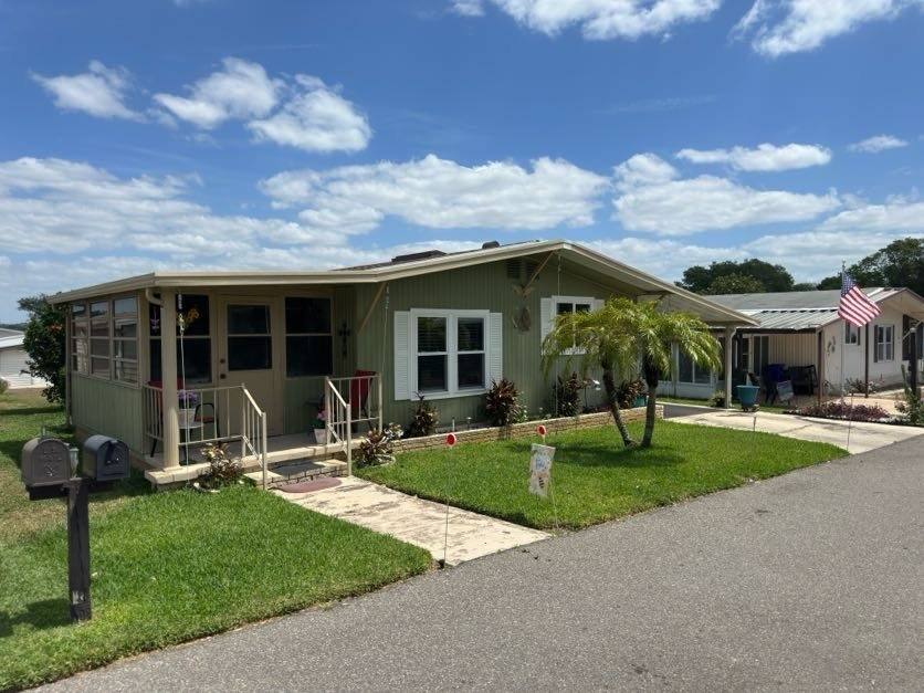 Winter Haven, FL Mobile Home for Sale located at 162 Zermatt Drive Swiss Village